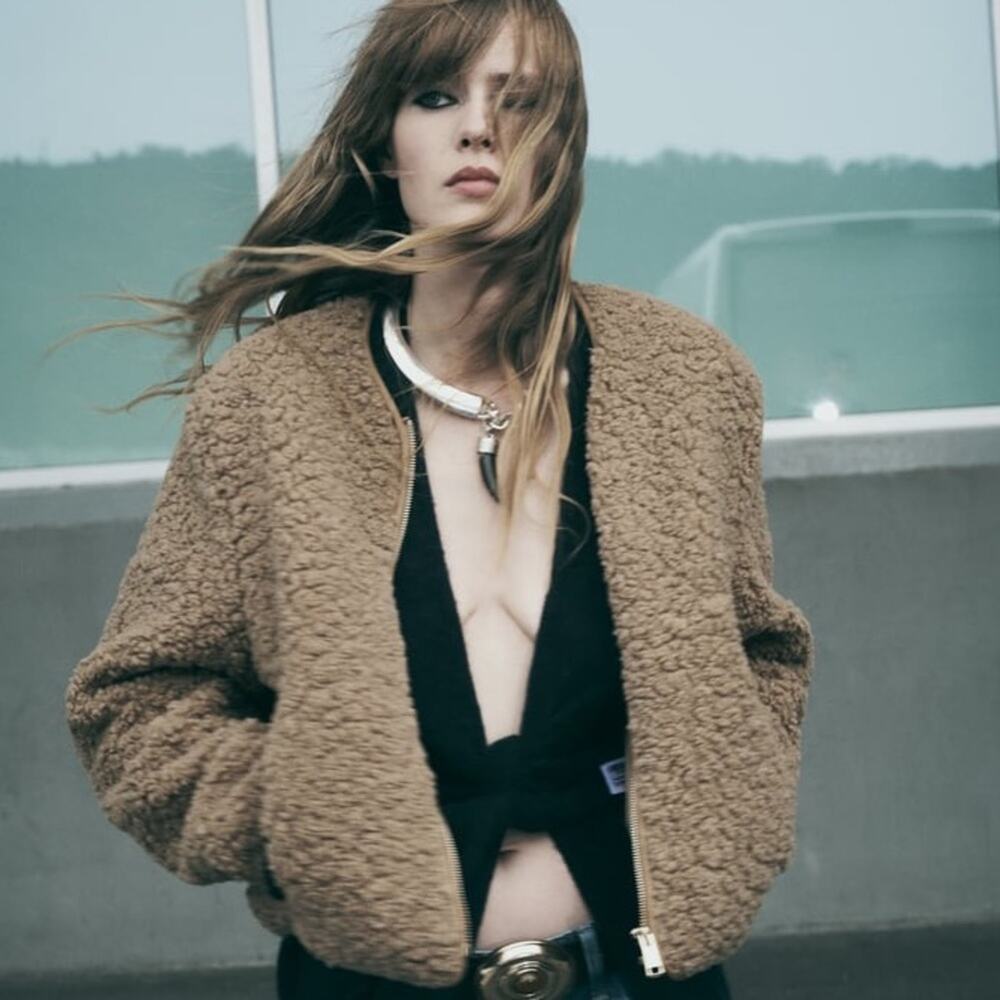 ZARA BLOGGER FAVORITE SHORT FAUX SHEARLING JACKET - Picture 8 of 12